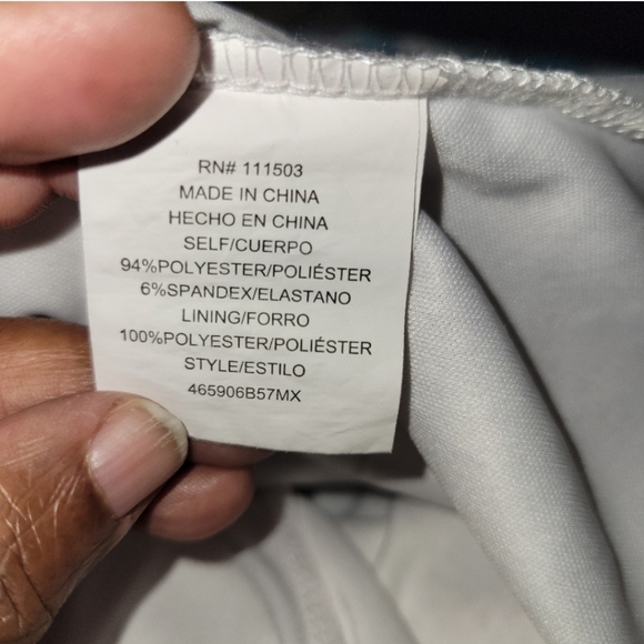 Luxology Women's Sleeveless Blue and Mauve Floral A-line Midi Halter Sundress - Picture 6 of 6